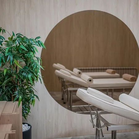 Oasis 47 In Odyssey Spa&pool-parking Apartament